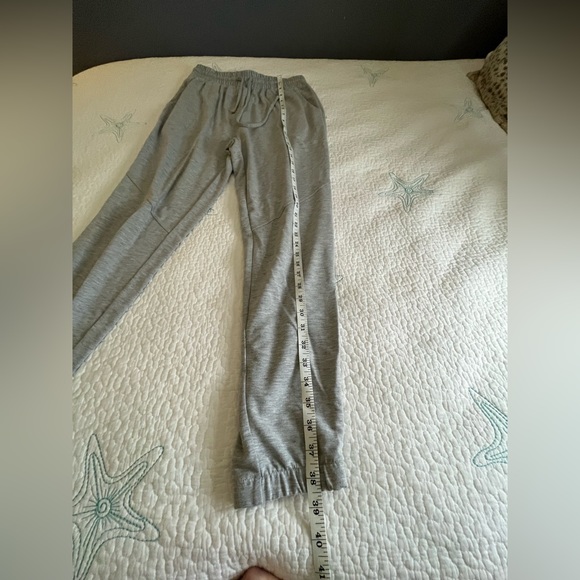 NWOT Forever 21 High Waisted Joggers - Picture 2 of 6